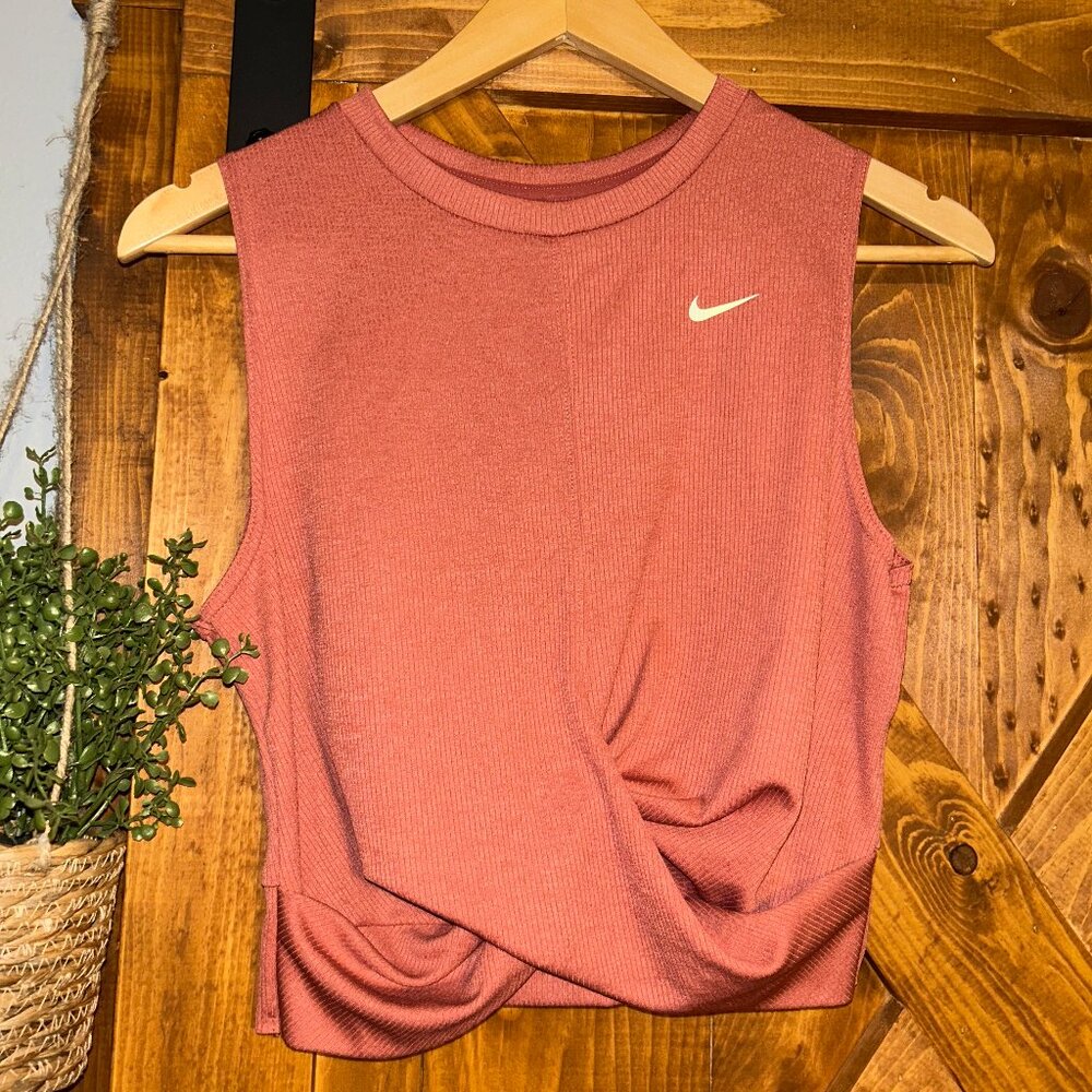 Nike dri-fit workout tank